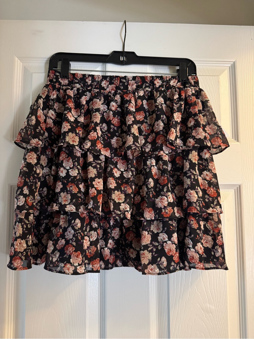 SHEIN Black Floral Tiered Ruffle Mini Skirt